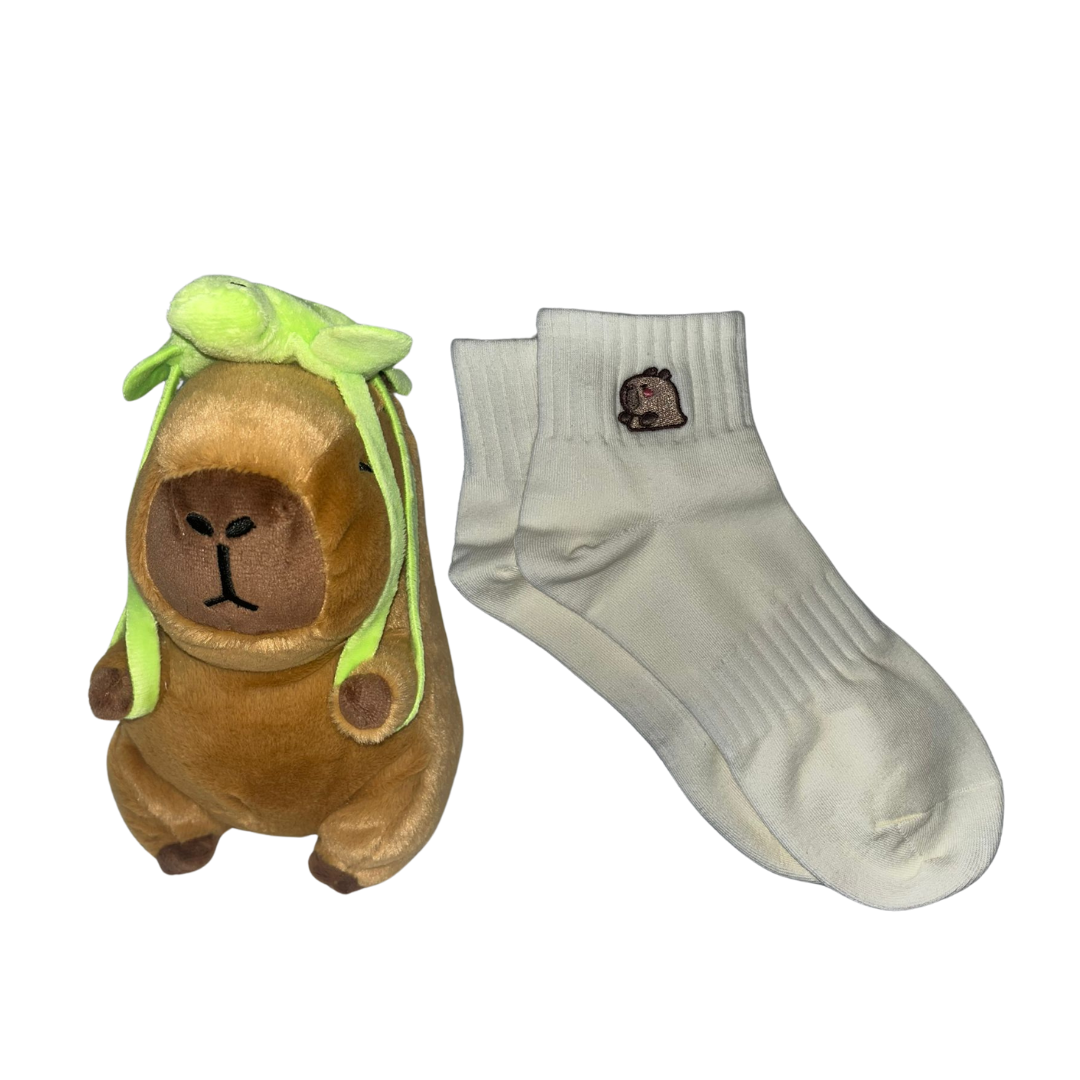 Pack peluche capibara + calcetines capibaras